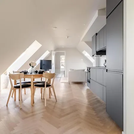 Modern Top-floor Near Bryggen