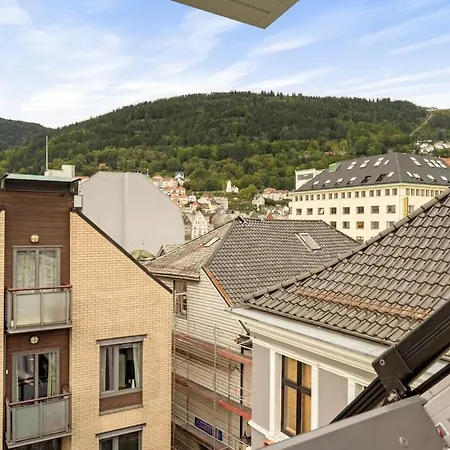 Modern Top-floor Near Bryggen Bergen